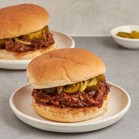 Slow-Cooker-Barbecued-Beef-Sandwiches_EXPS_TOHD24_45257_ChristineMa_12